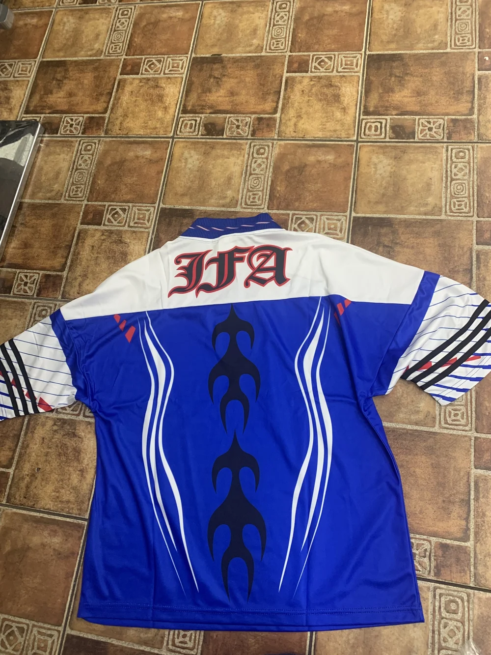 Adidas Japan 2026 Throwback Jersey Size M